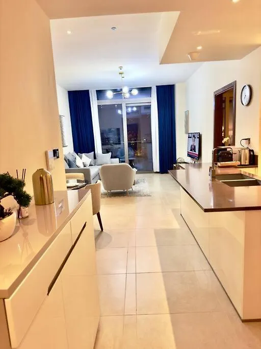 Apartamento Dubai Marina Gate 1 Deluxe 0*,  Emiratos Árabes Unidos